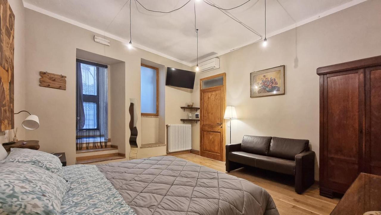 ספולטו Residenza Dei Longobardi Affittacamere מראה חיצוני תמונה