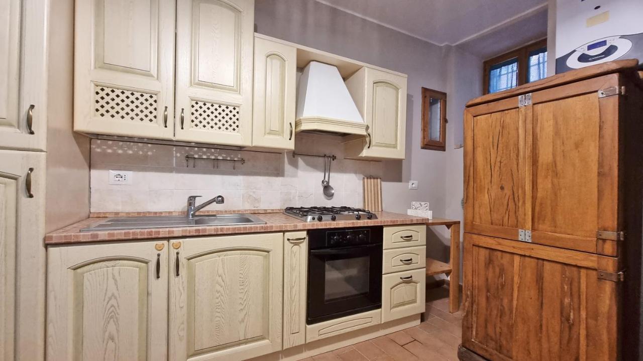 ספולטו Residenza Dei Longobardi Affittacamere מראה חיצוני תמונה