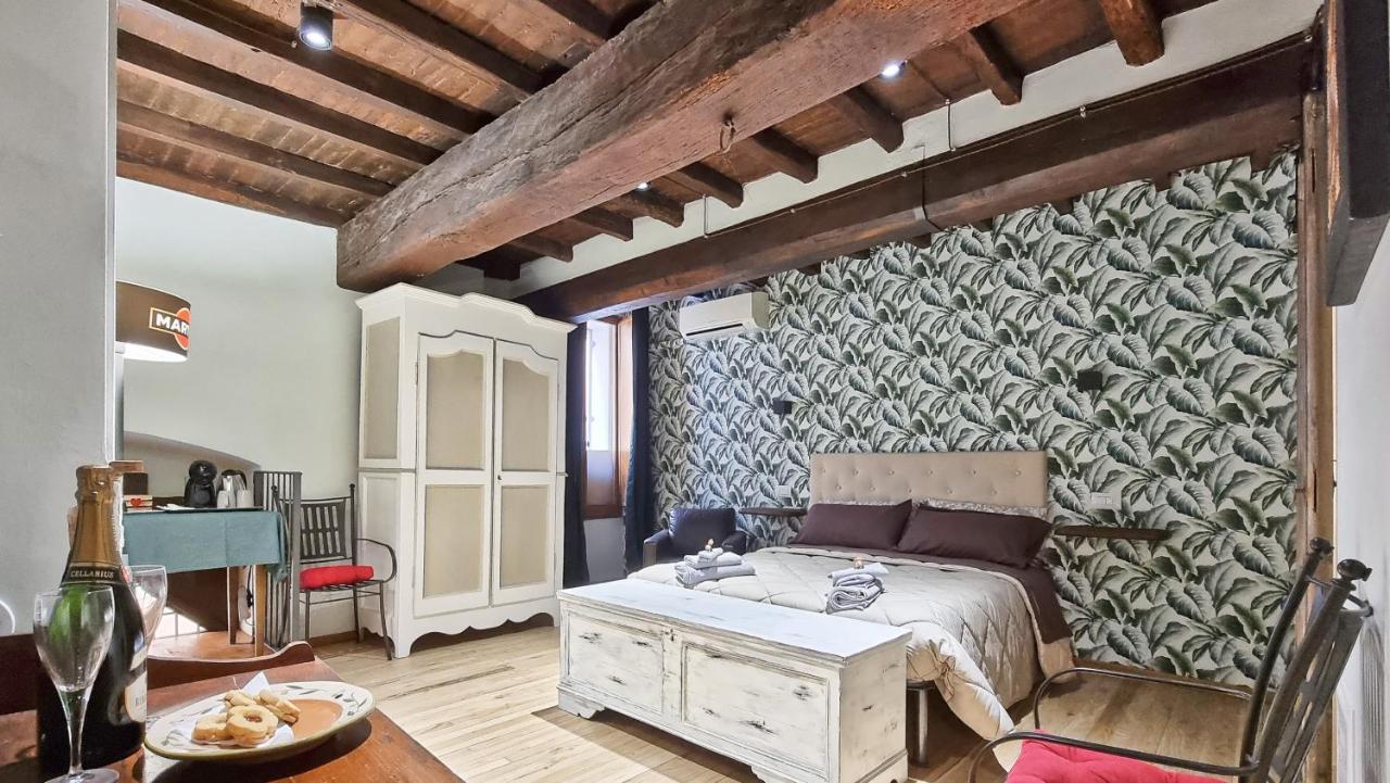 ספולטו Residenza Dei Longobardi Affittacamere מראה חיצוני תמונה