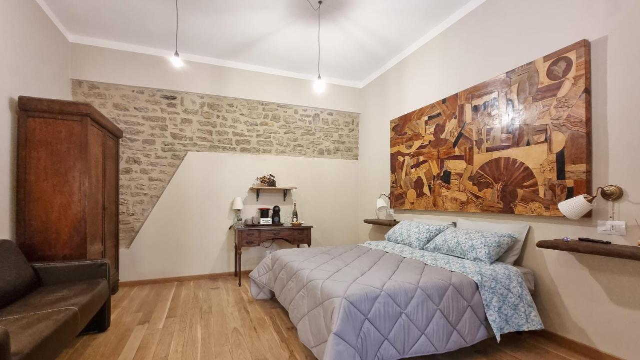 ספולטו Residenza Dei Longobardi Affittacamere מראה חיצוני תמונה